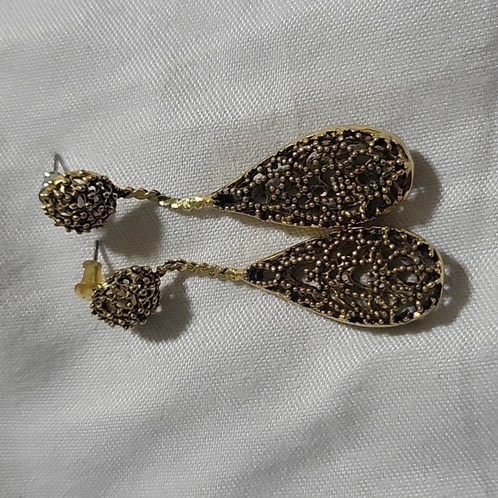 Women's antique jewelry bronze earrings